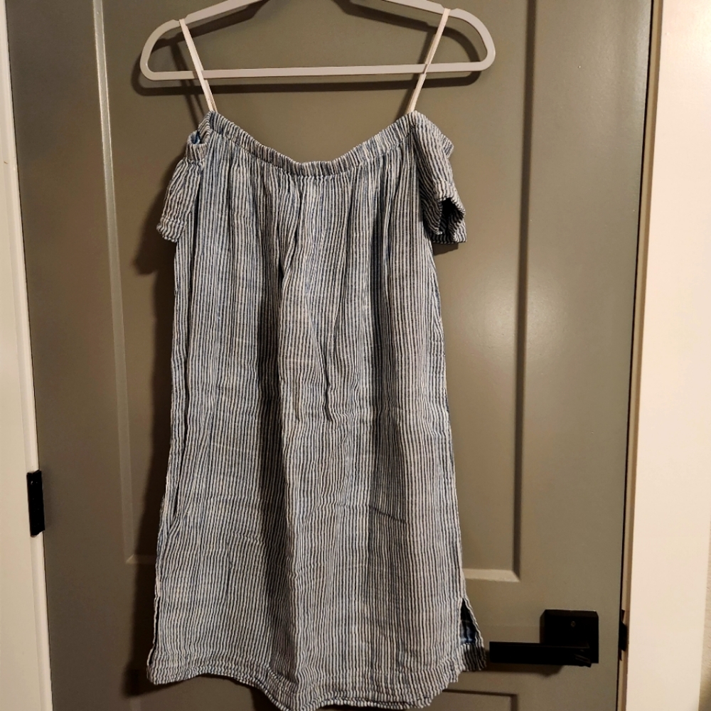 Cloth & Stone, off shoulder dress, size S